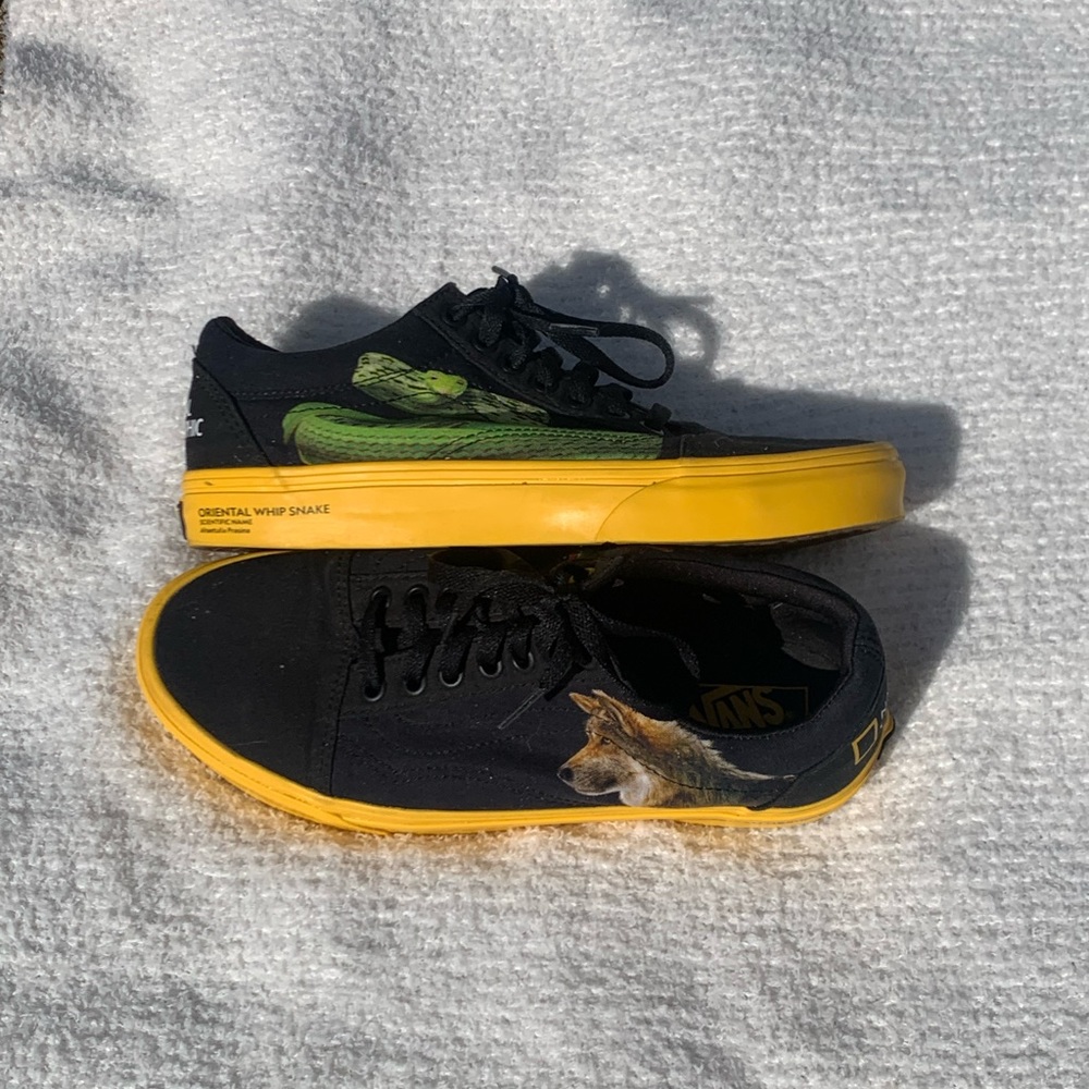 LIMITED EDITION National Geographic X Vans
